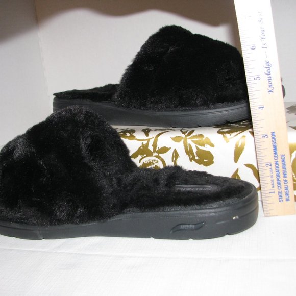 Black Skecher Fuzzy Slippers - Picture 4 of 10